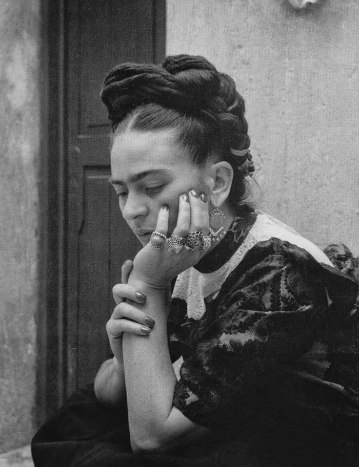 Frida Kahlo, ~1944